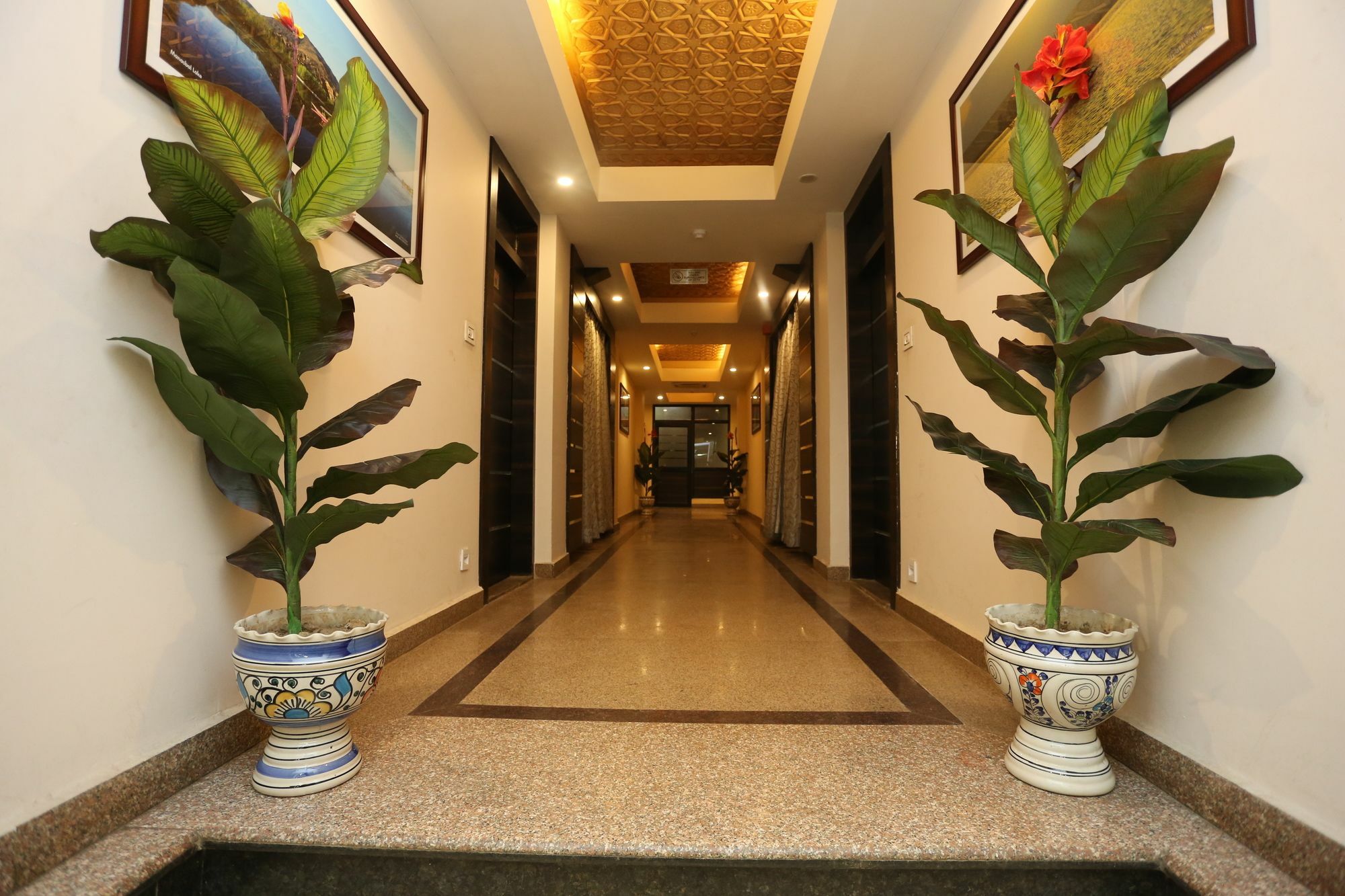 Hotel Asian Park Srīnagar Exterior foto